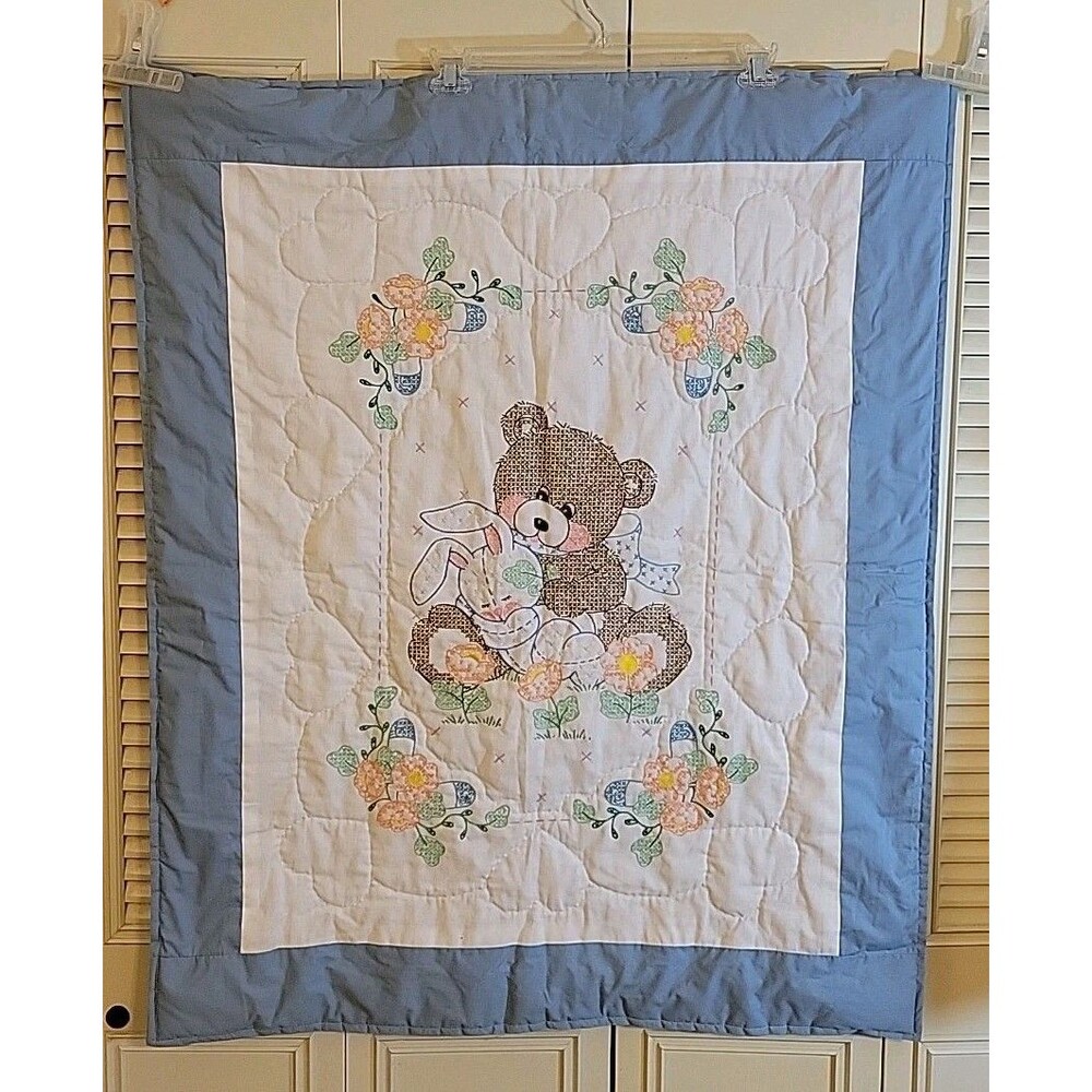 Vintage Baby Comforter Blanket Handmade Bear & Hearts Crib Quilt Nursery 34"x41"